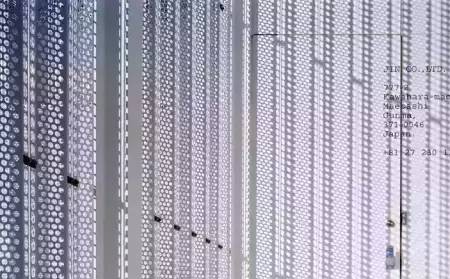 JIN CO LTD辦公樓不銹鋼沖孔網(wǎng) JIN CO LTD辦公樓不銹鋼沖孔網(wǎng)